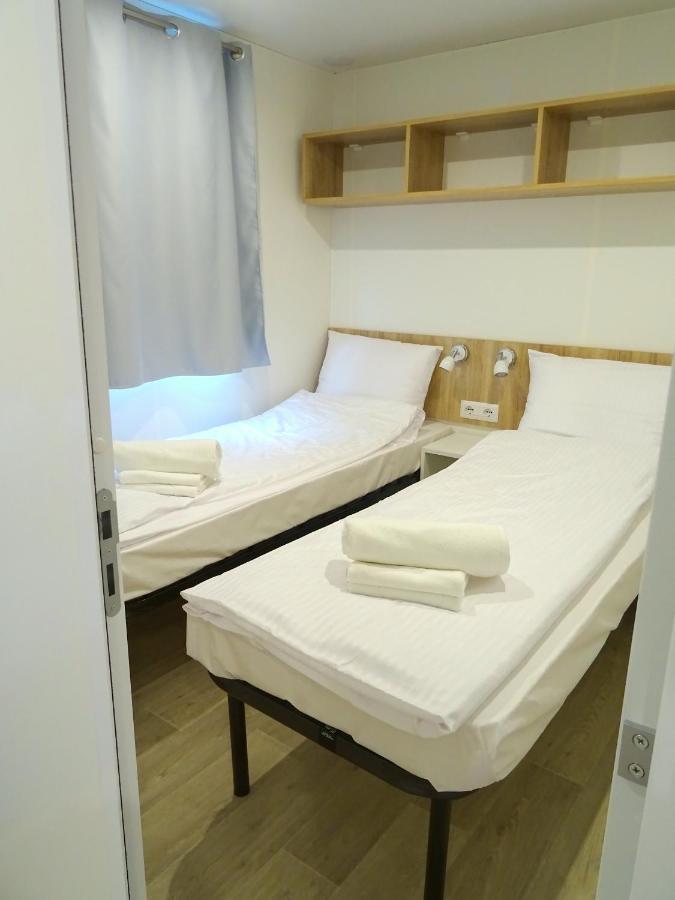 Small Camp Portofelice Ераклеа Маре Екстериор снимка